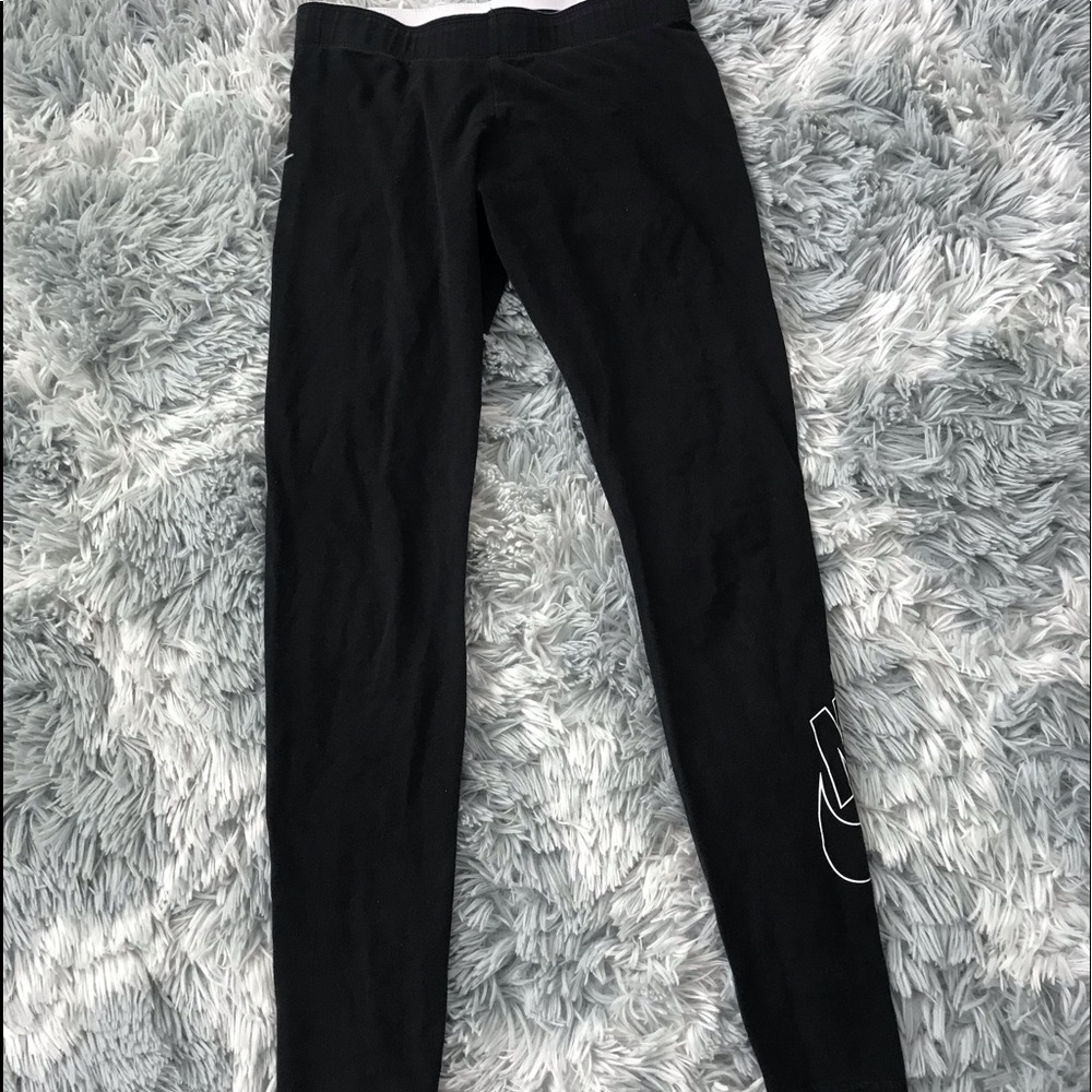 black nike leggings